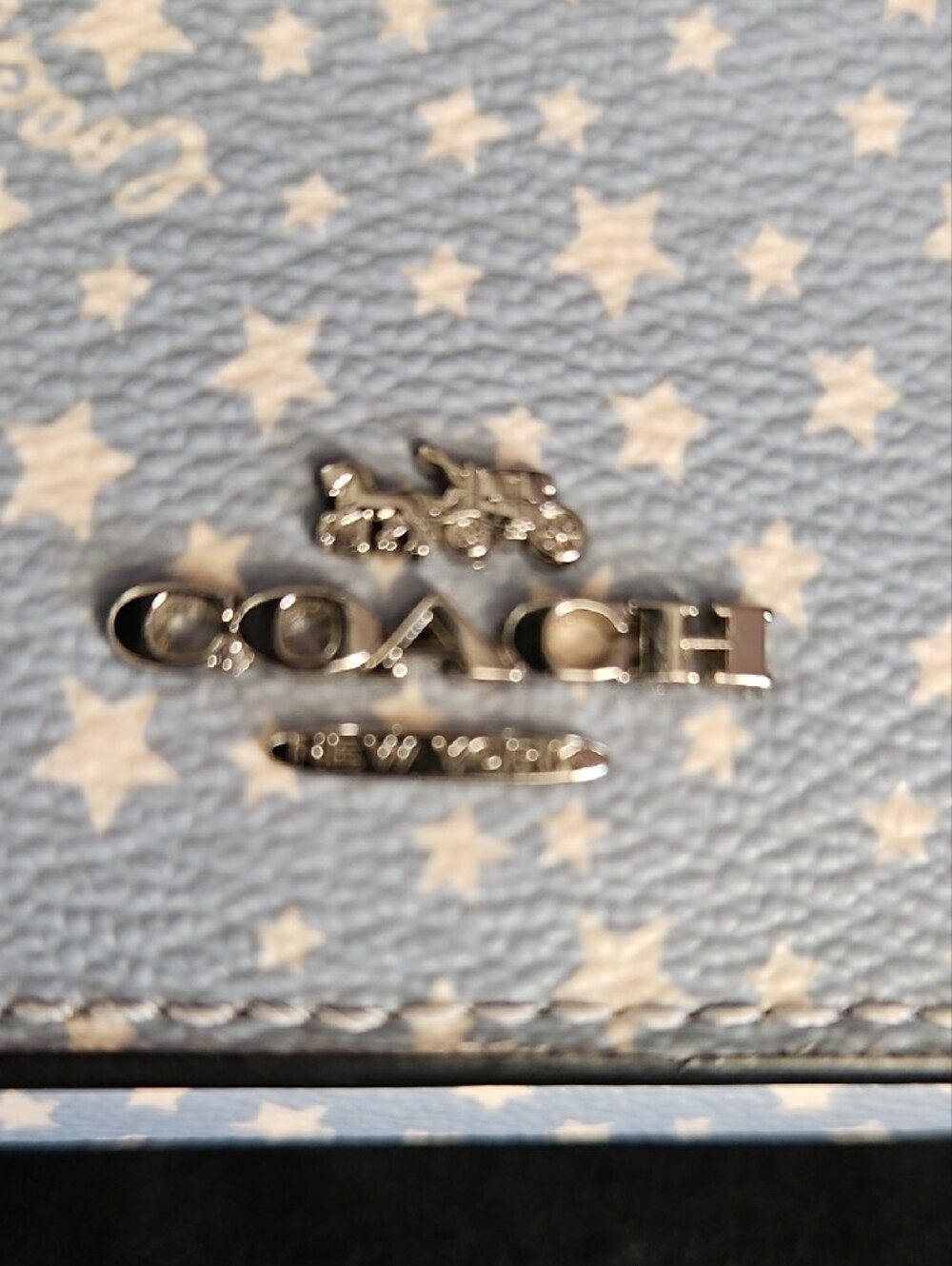 Coach Light Blue Star Print Compact Wallet EUC - Picture 9 of 9